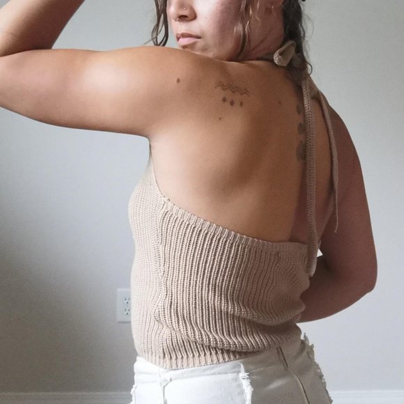 ✨ Crocheted Halter Top ✨ - Picture 2 of 2